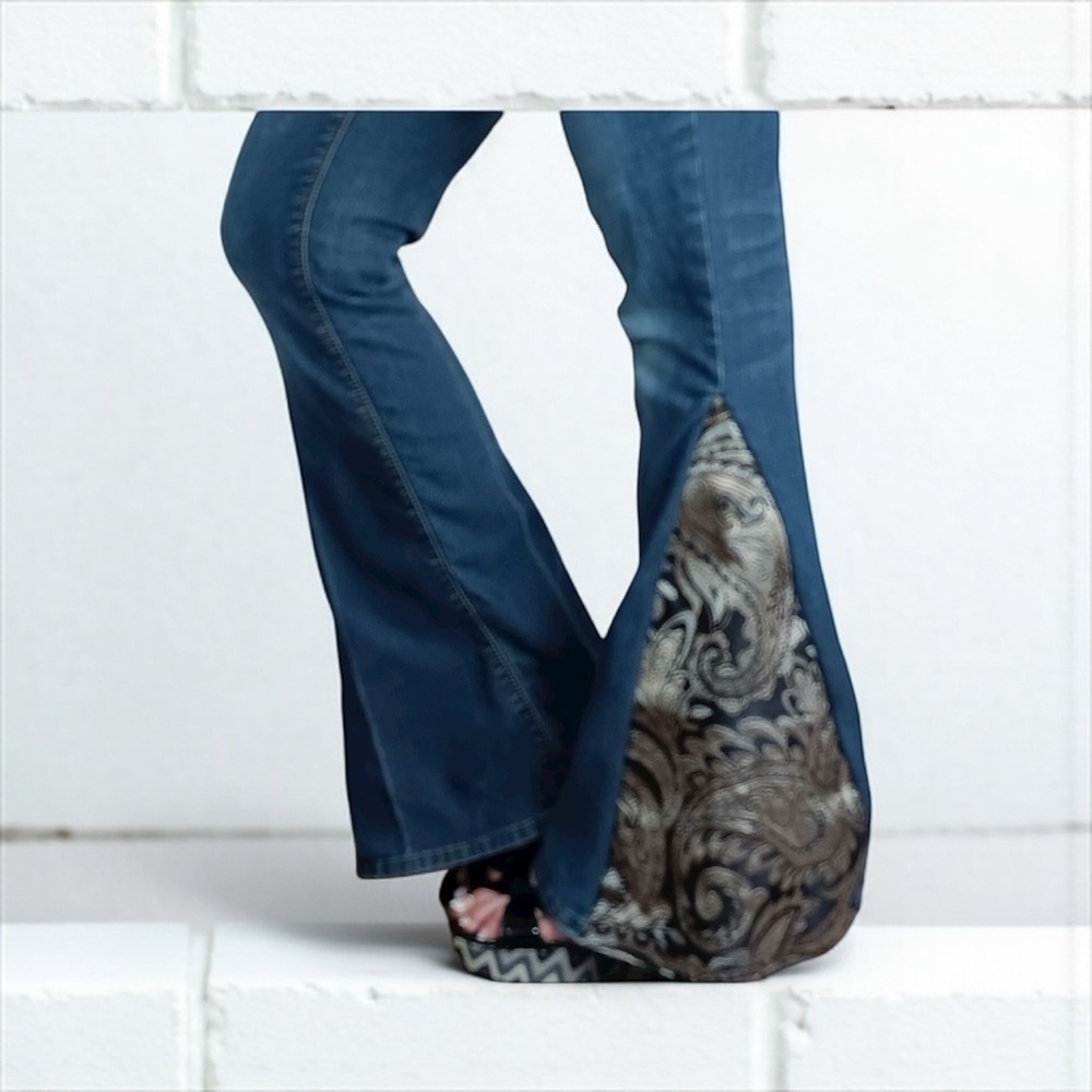 Wallflower Upcycled Bell Bottom Boho Jeans Sz3 Unique Handcrafted Paisley Design - Picture 3 of 15